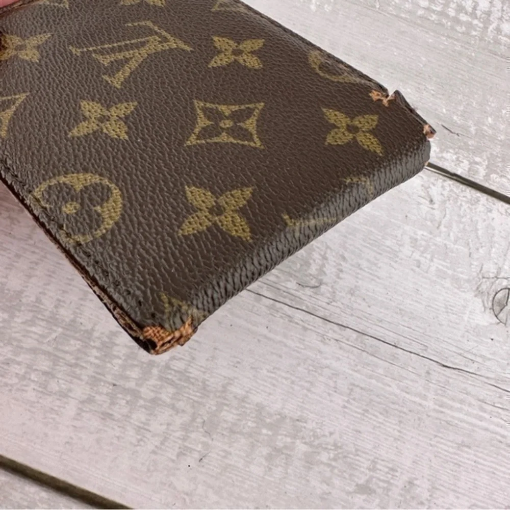 AUTHENTIC Louis Vuitton Monogram Multiple Wallet. Monogram brown.